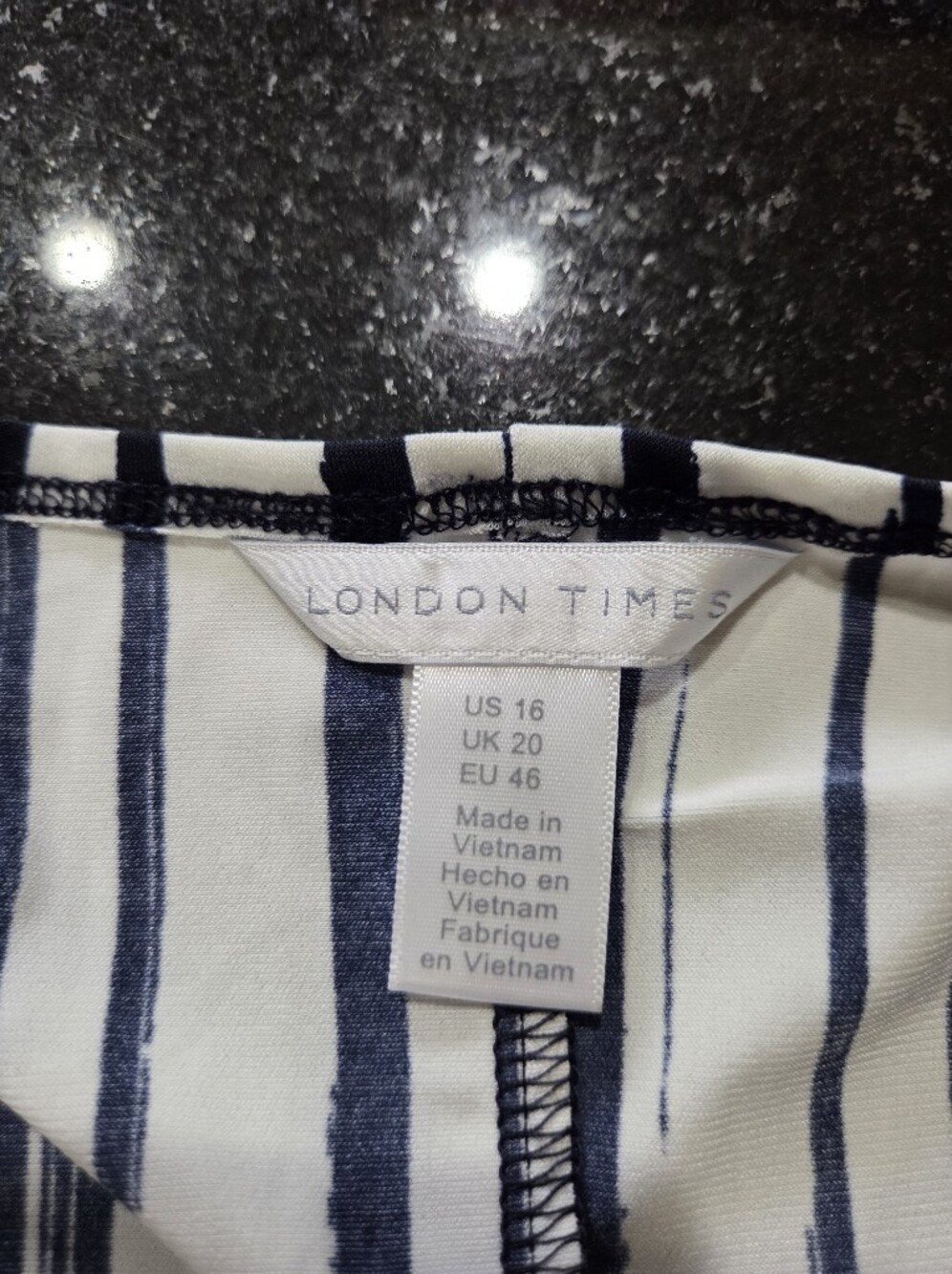 London Times Navy & White Chevron Twist-Front Maxi Dress - Size 16 - Picture 5 of 8